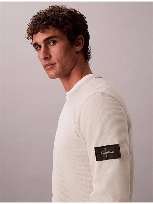ls waffle badge crewnk tee CALVIN KLEIN JEANS | LV04RJ209GPDJ